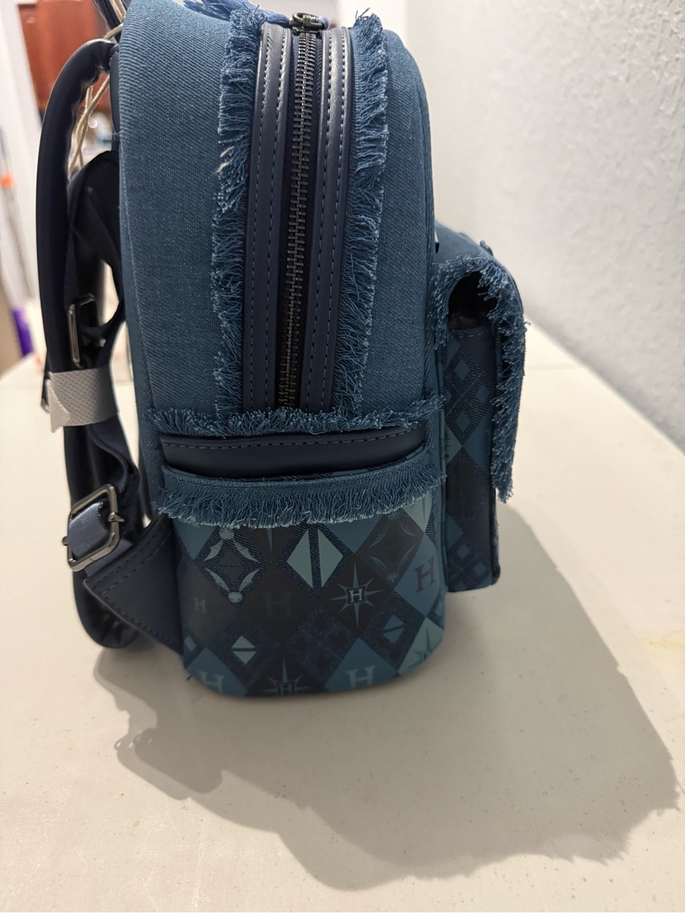 Lounge Fly Hogwarts Denim Mini Backpack with Patches - Picture 3 of 4